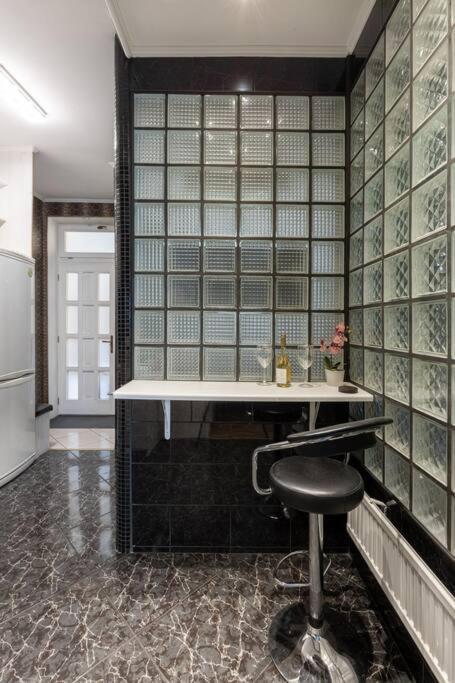 Stylish Central Budapest Apartment Budapeste Exterior foto