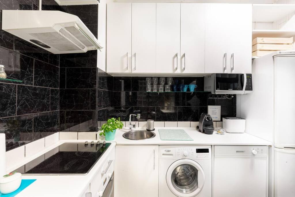 Stylish Central Budapest Apartment Budapeste Exterior foto